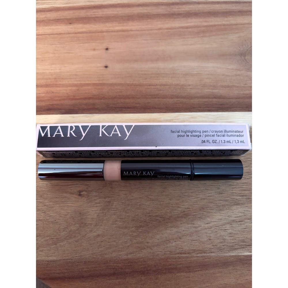Mary Kay Shade 3 Facial Highlighting Pen New in Box